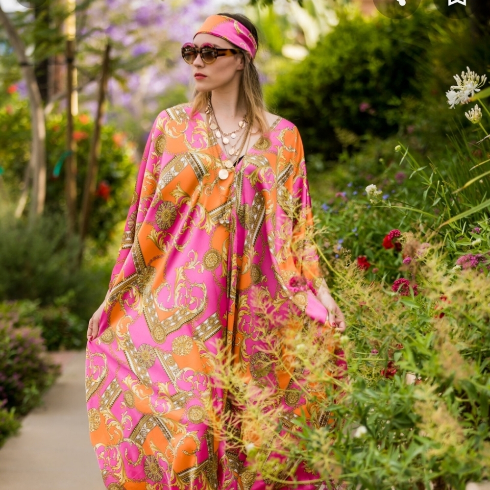NWOT Jennafer Grace Kaftan